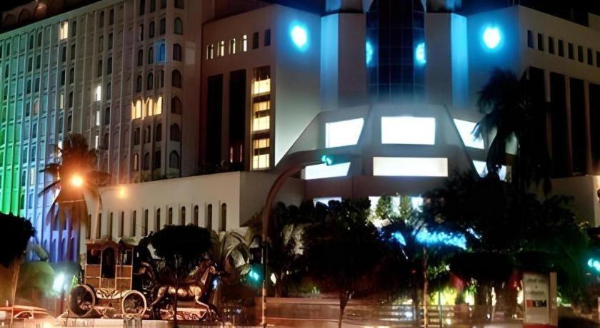 Hotel Ruposhi Bangla Dacca Exterior foto