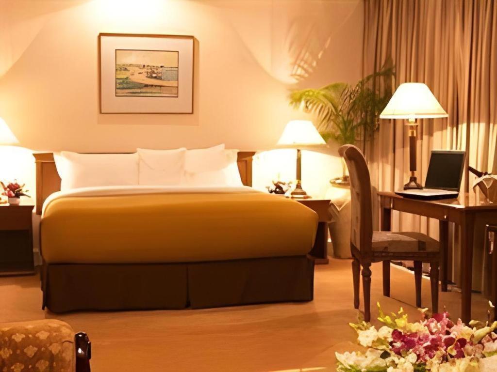 Hotel Ruposhi Bangla Dacca Exterior foto