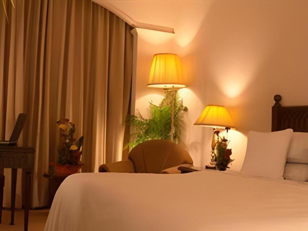 Hotel Ruposhi Bangla Dacca Exterior foto